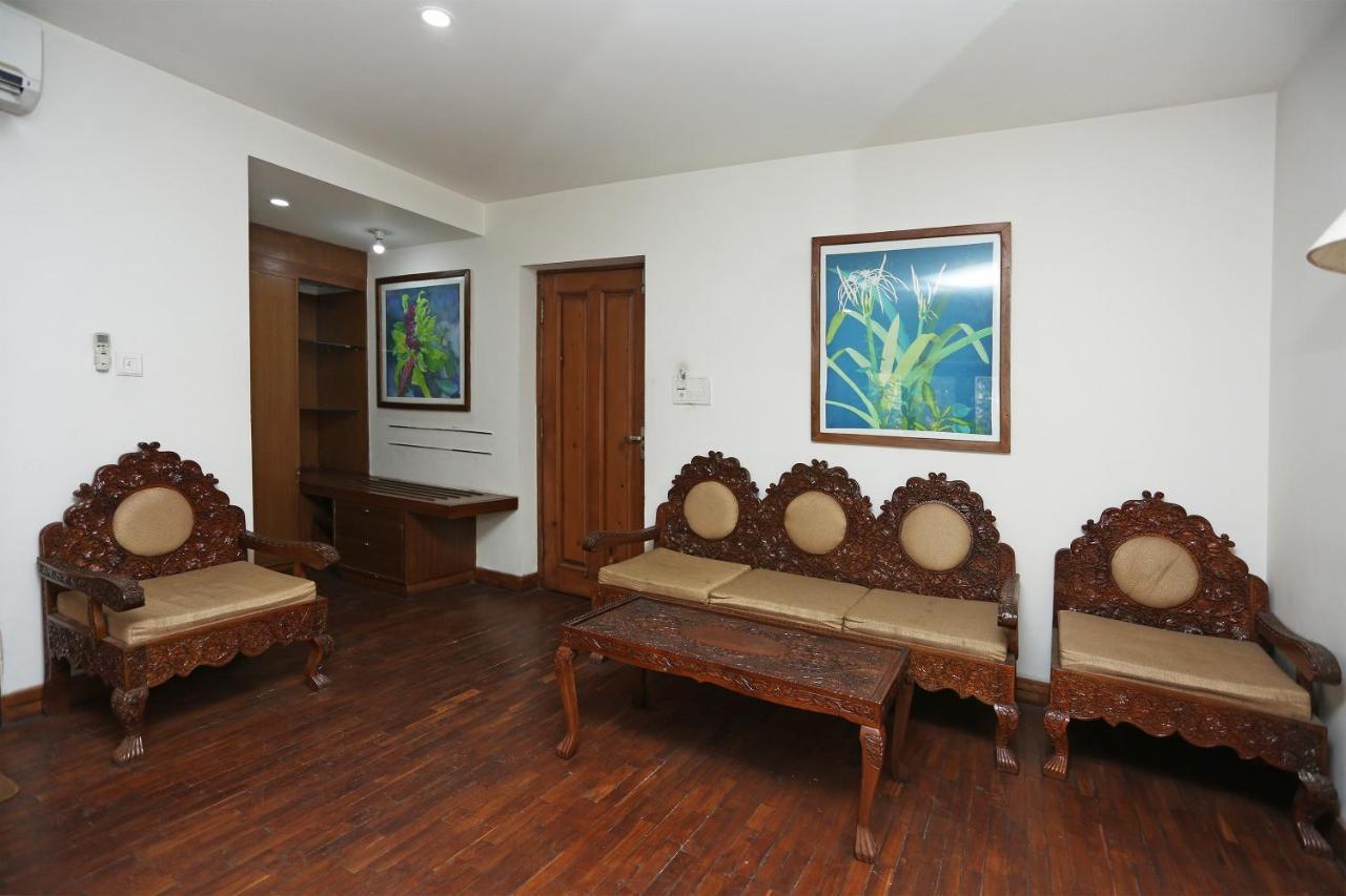 Oyo 27008 Paradise Gateway Hotel Srīnagar Buitenkant foto